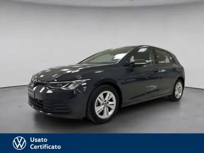 Volkswagen Golf 1.0 TSI EVO Life del 2022 usata a Arzignano