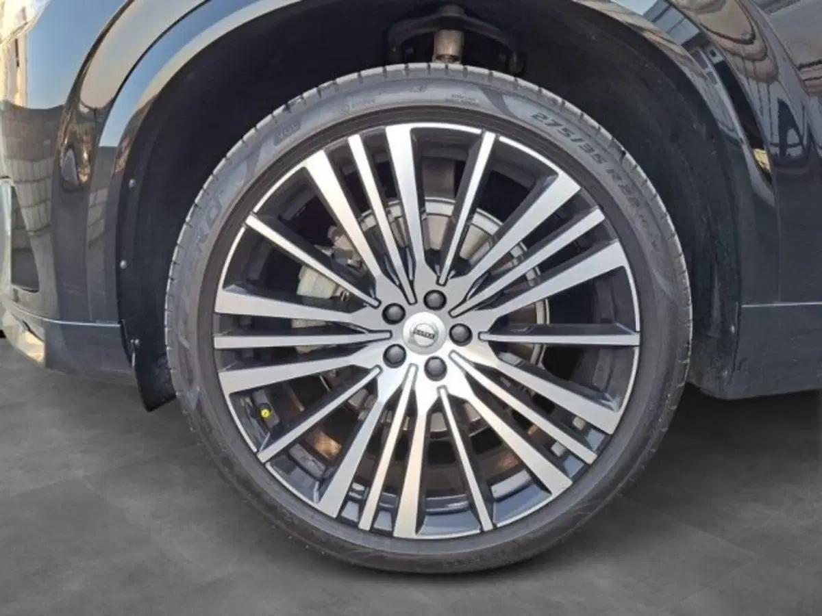 Volvo XC90 usata a Verona (4)