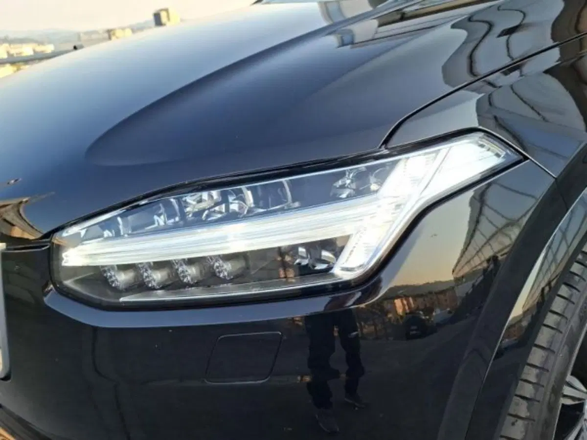Volvo XC90 usata a Verona (5)