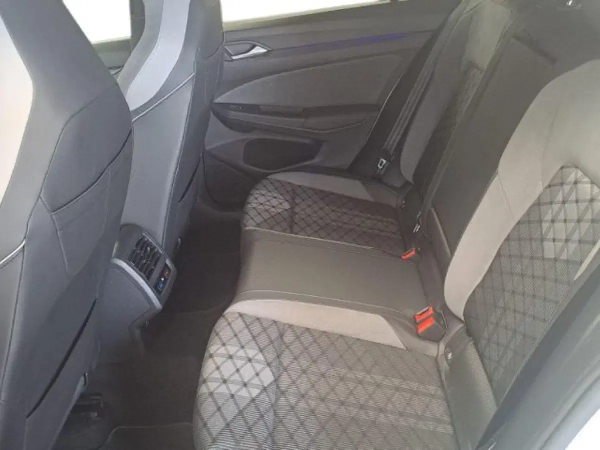 Volkswagen Golf Variant usata a Verona (10)