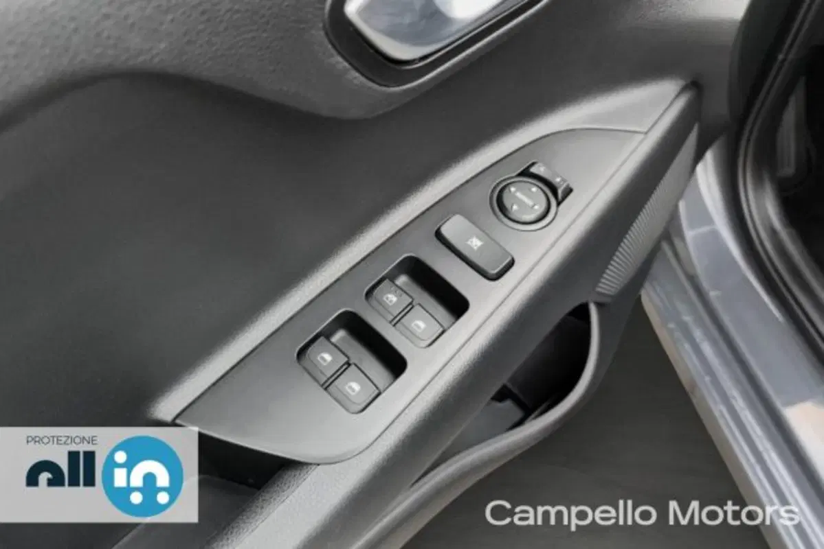 Kia Rio usata a Venezia (16)