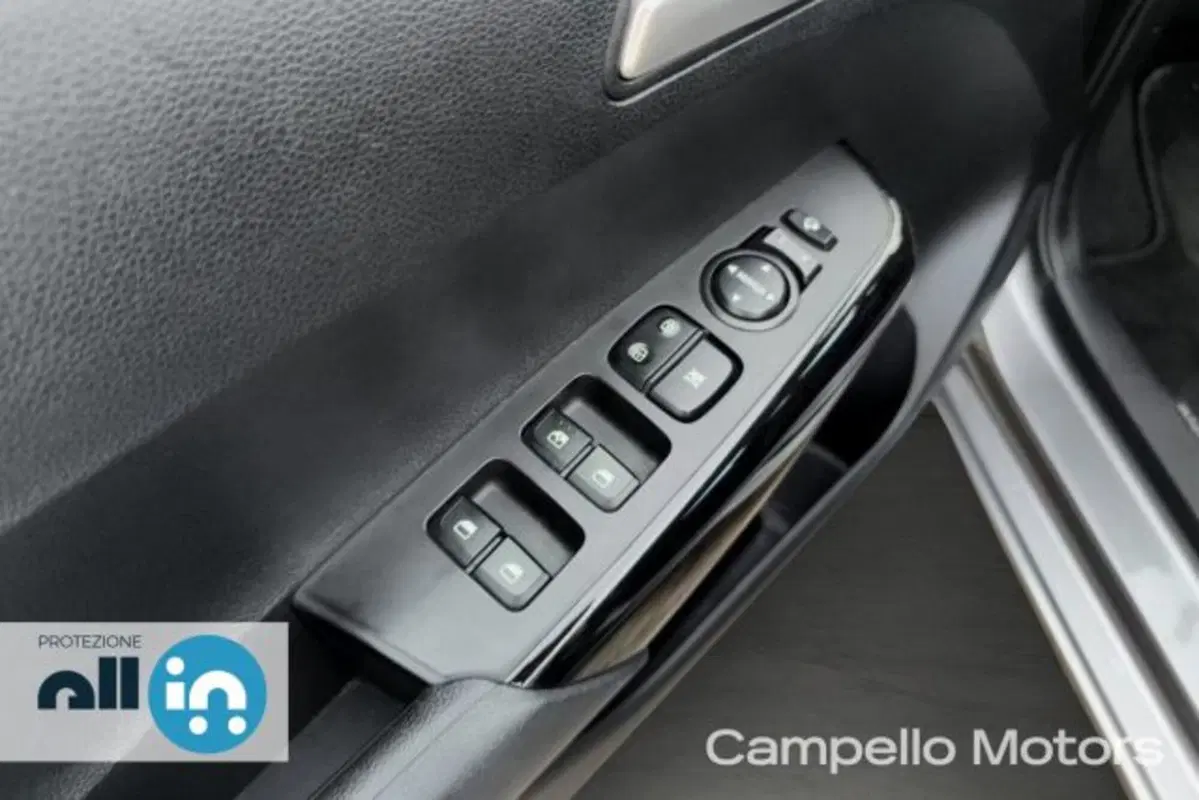 Kia Picanto usata a Venezia (16)