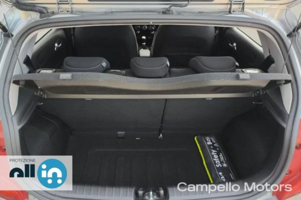 Kia Picanto usata a Venezia (18)