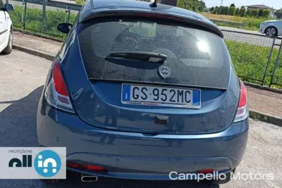 Lancia Ypsilon 1.0 FireFly 5 porte S&amp;S Hybrid Gold Plus del 2024 usata a Venezia