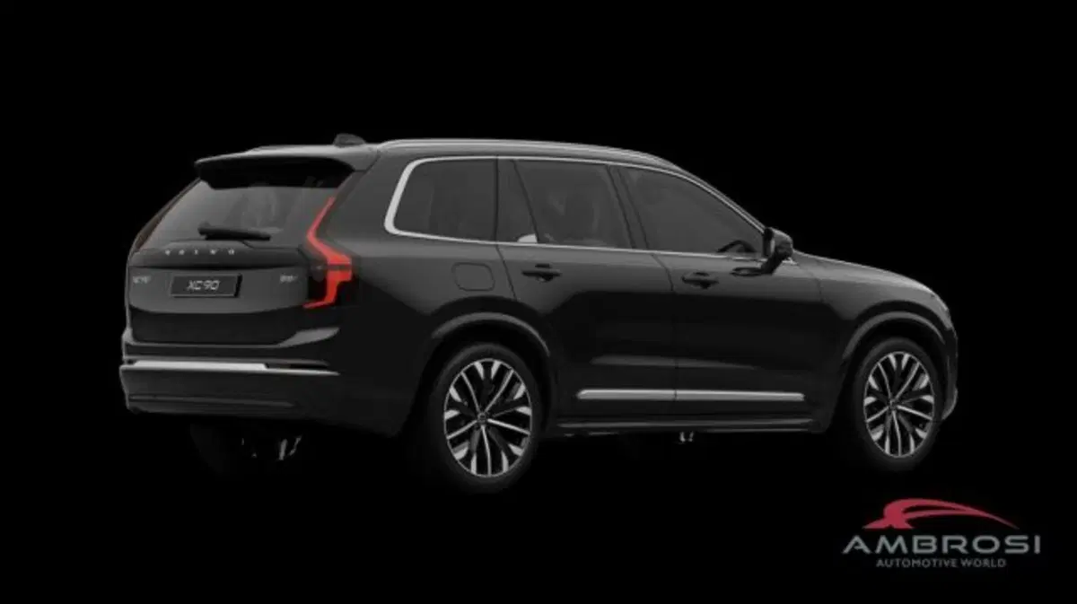 Volvo XC90 nuova a Perugia (5)