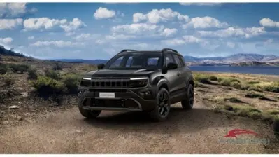Jeep Avenger 1.2 turbo e-hybrid mhev Upland 4xe 145cv edct6 nuova a Corciano