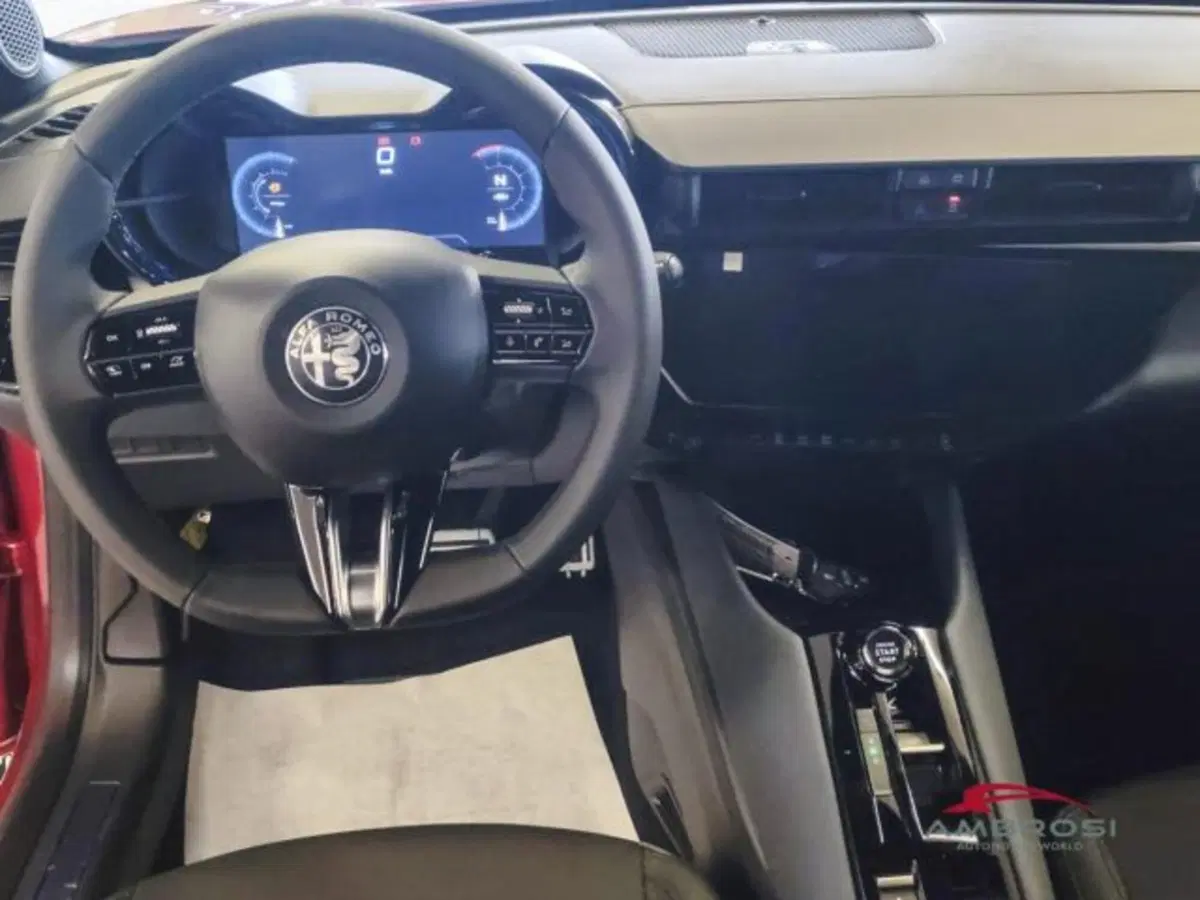 Alfa Romeo Junior nuova a Perugia (15)