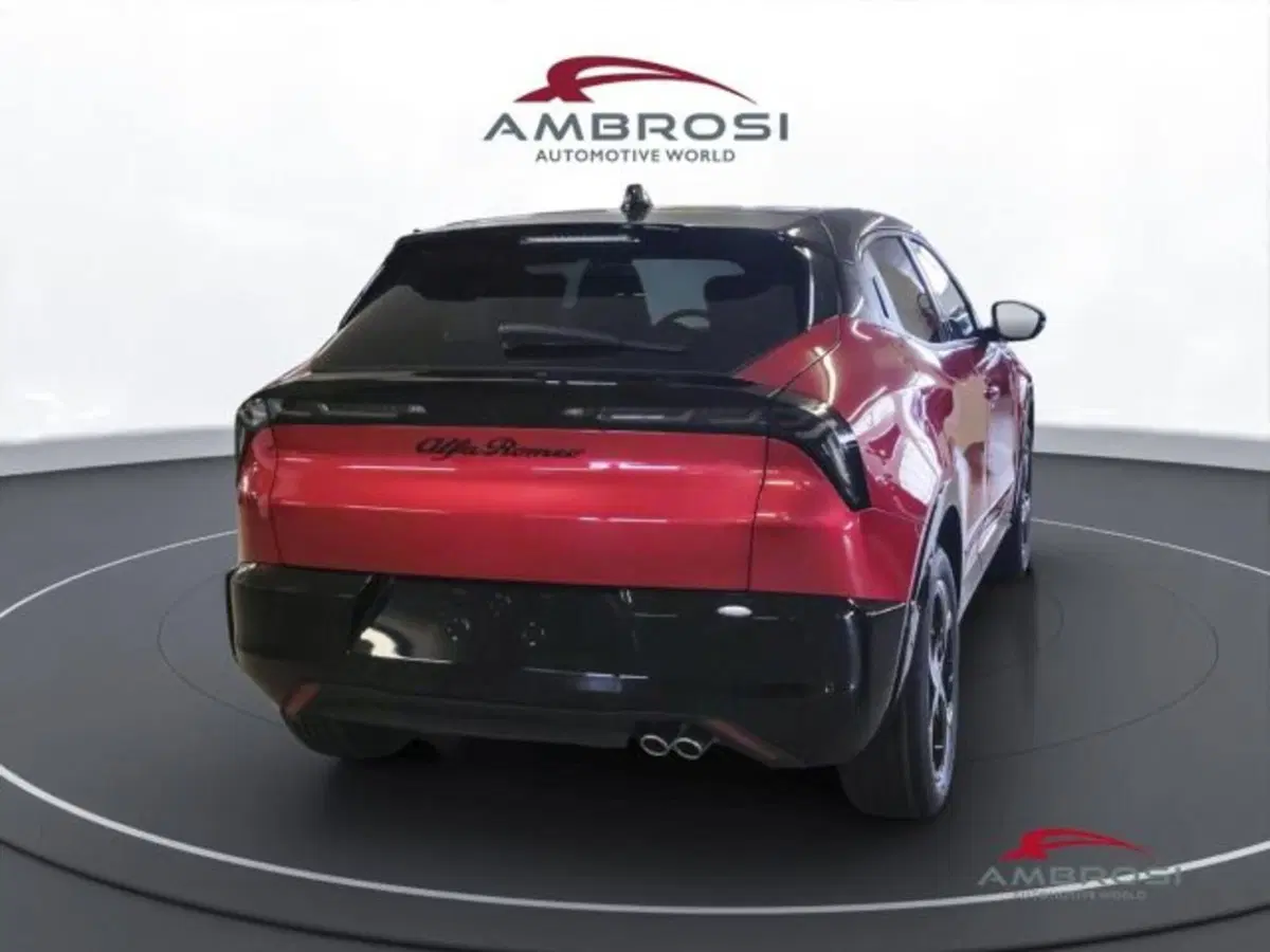 Alfa Romeo Junior nuova a Perugia (3)