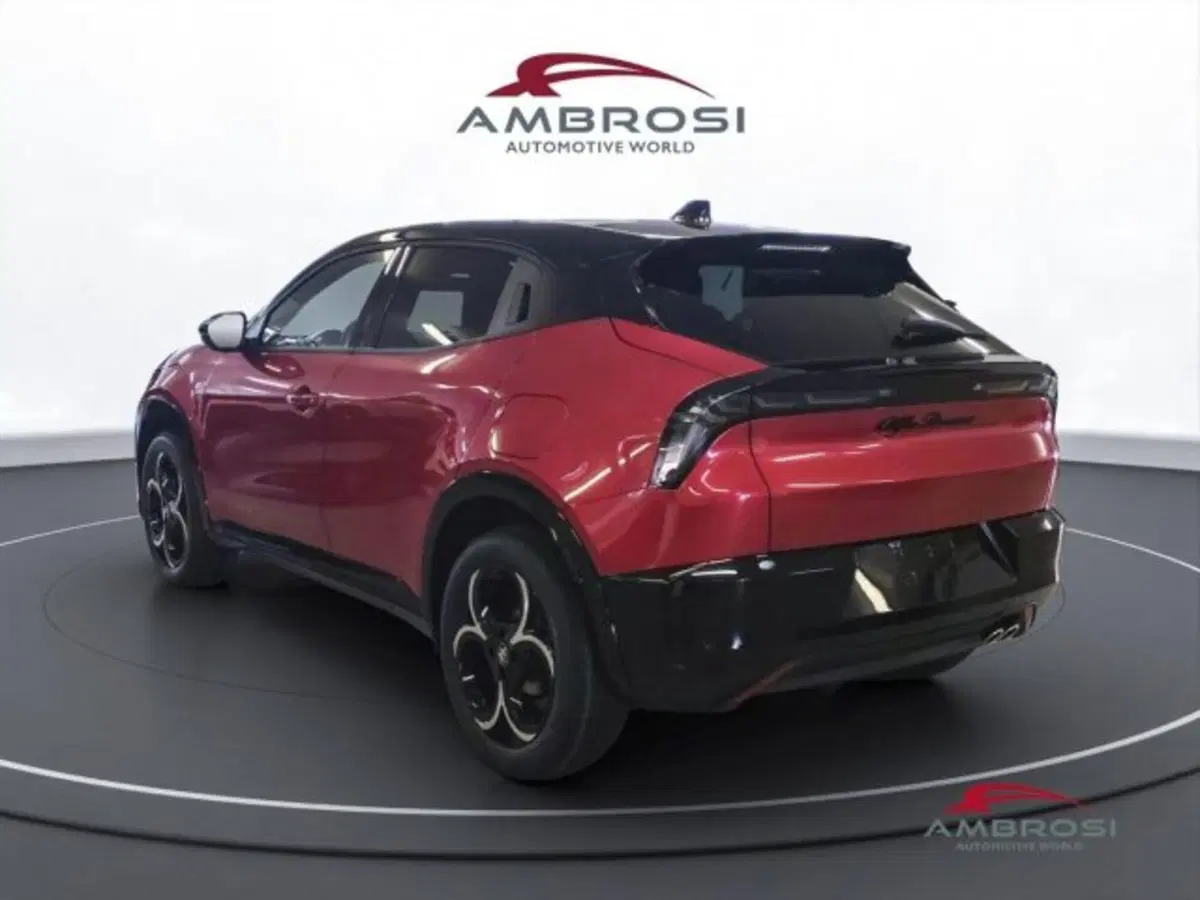 Alfa Romeo Junior nuova a Perugia (4)