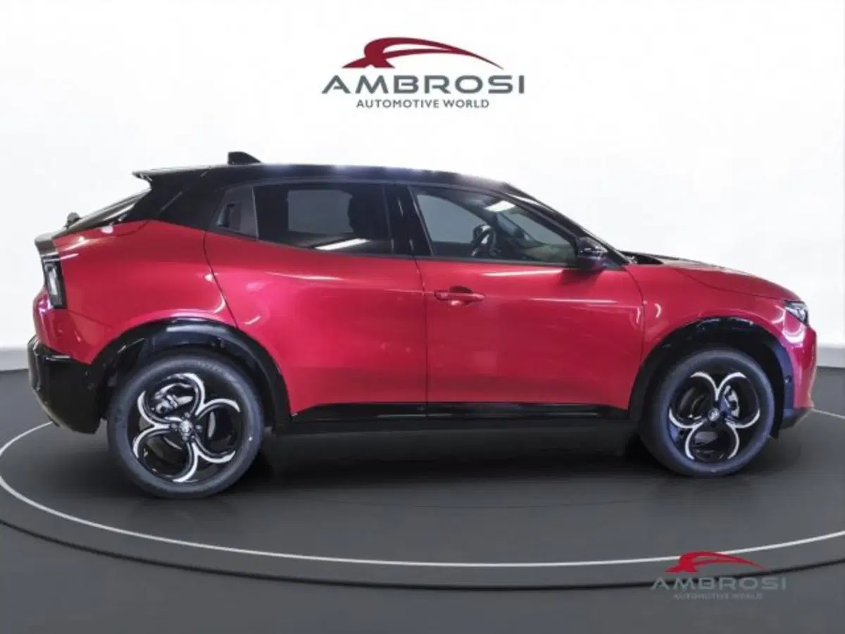 Alfa Romeo Junior nuova a Perugia (5)