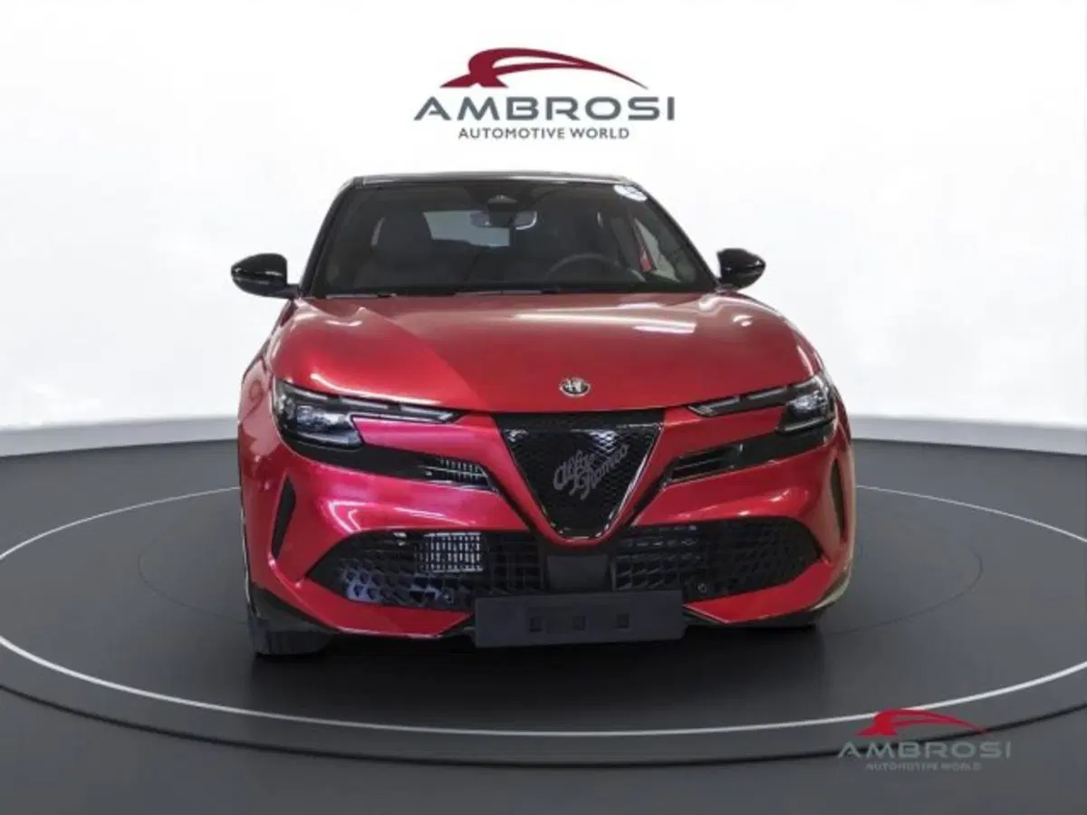 Alfa Romeo Junior nuova a Perugia (7)