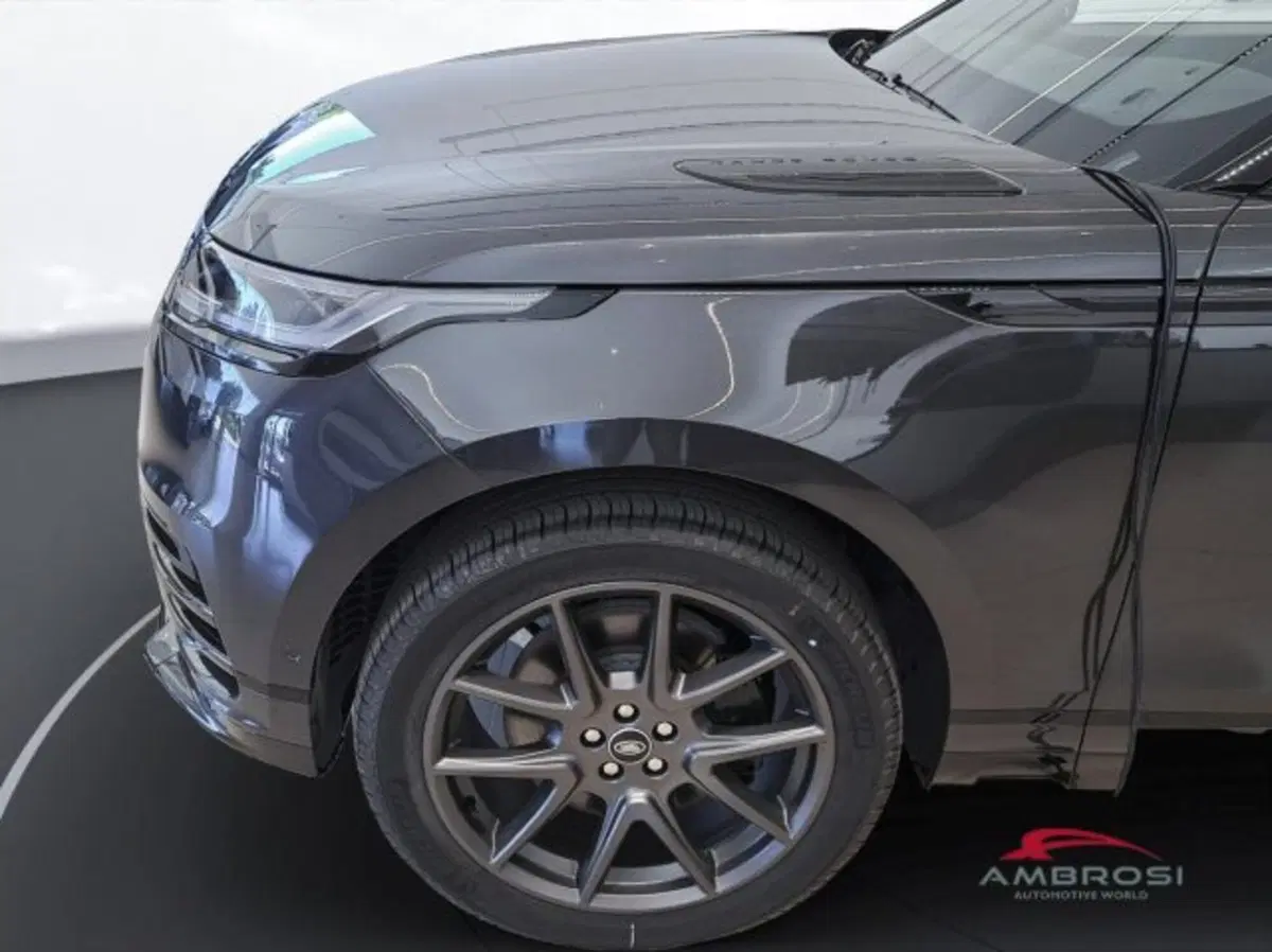 Land Rover Range Rover Velar nuova a Perugia (12)