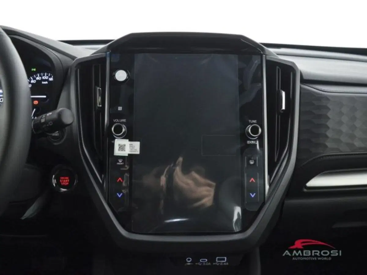 Subaru Forester nuova a Perugia (13)