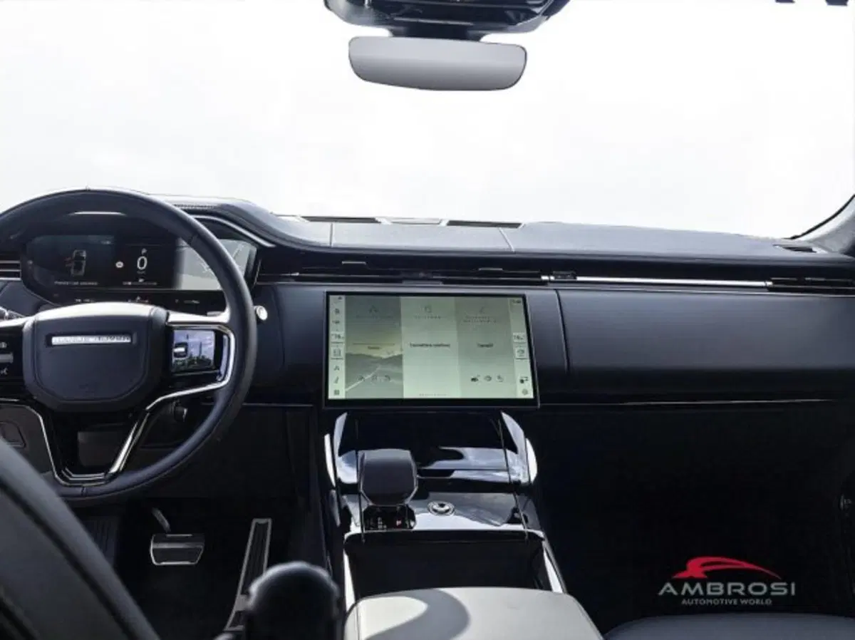 Land Rover Range Rover Sport nuova a Perugia (12)