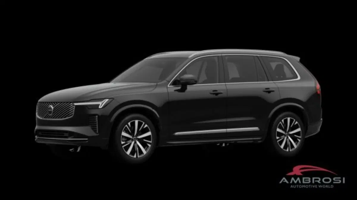 Volvo XC90 nuova a Perugia