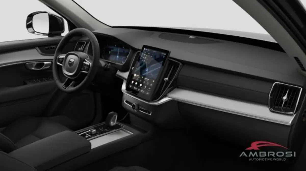 Volvo XC90 nuova a Perugia (10)