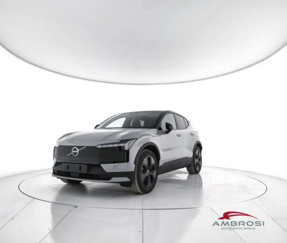 Volvo EX30 Cross Country nuova a Perugia