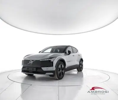 Volvo EX30 Cross Country Twin Motor Performance Ultra awd nuova a Corciano