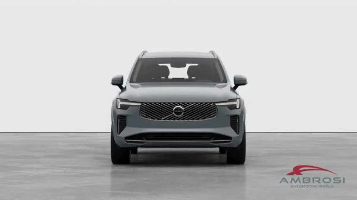 Volvo XC90 nuova a Perugia (5)