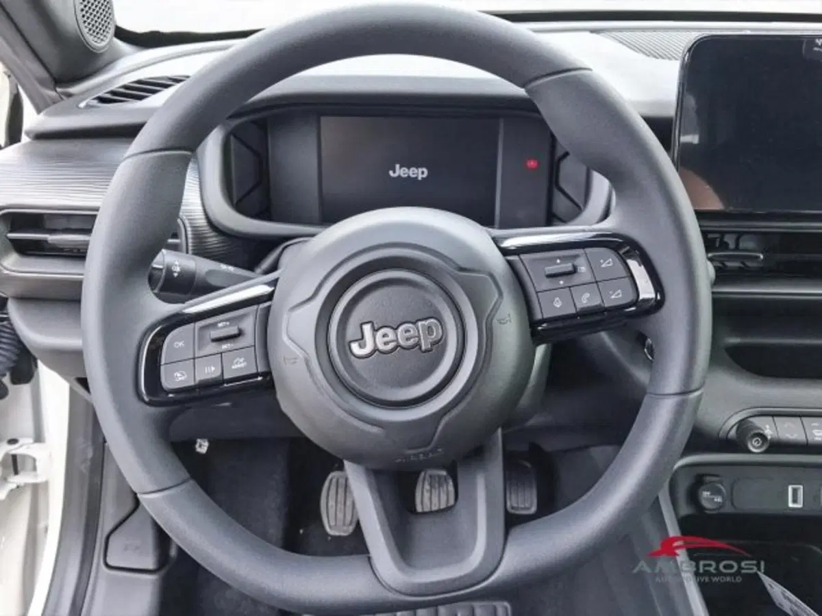 Jeep Avenger nuova a Perugia (13)