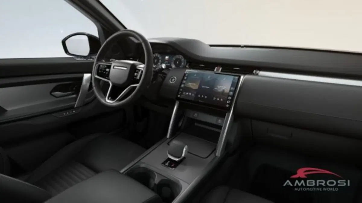 Land Rover Discovery Sport nuova a Perugia (5)