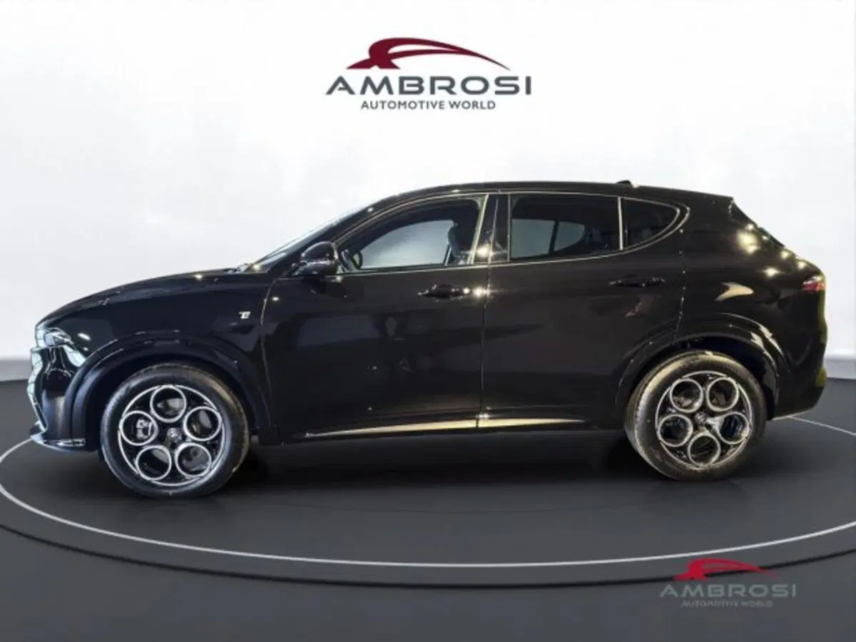 Alfa Romeo Tonale nuova a Perugia (5)