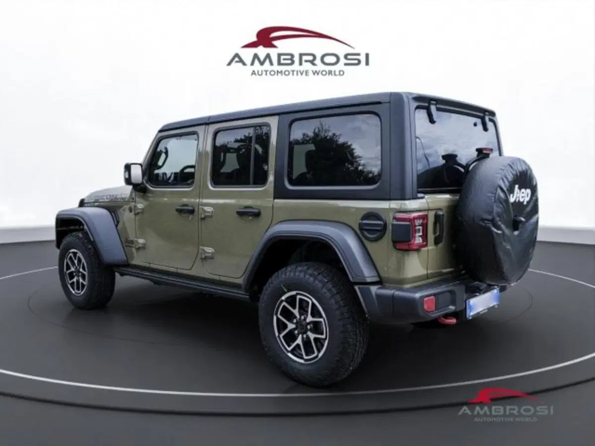 Jeep Wrangler Unlimited nuova a Perugia (4)