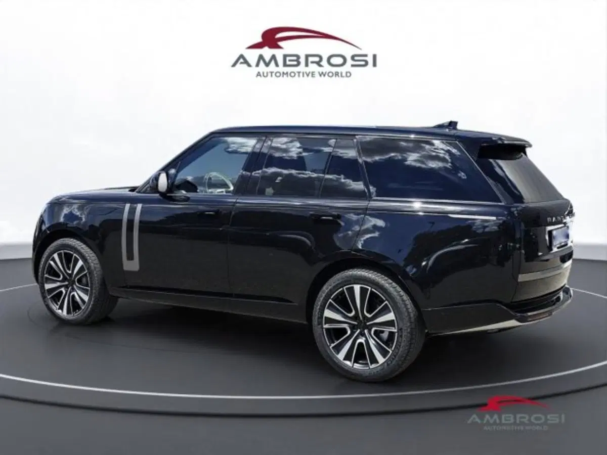 Land Rover Range Rover nuova a Perugia (4)