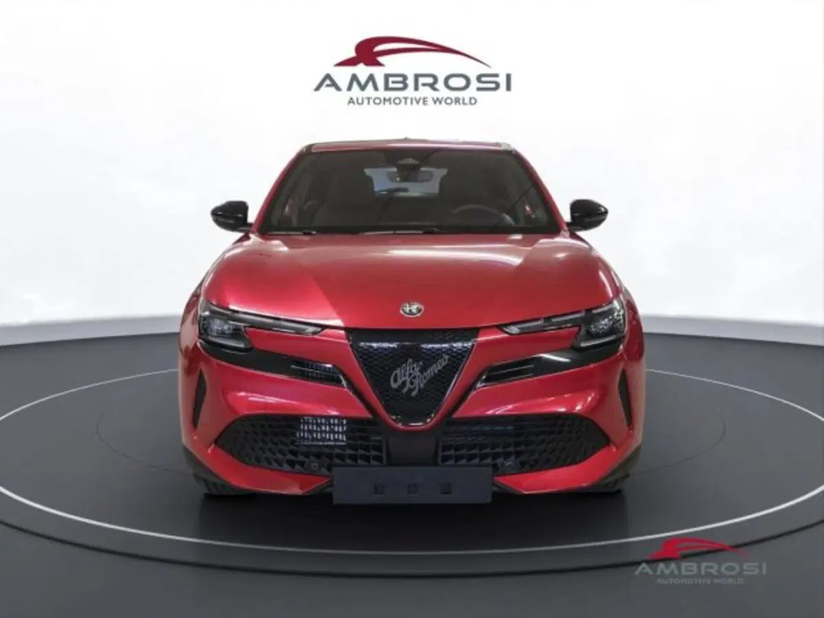 Alfa Romeo Junior nuova a Perugia (7)