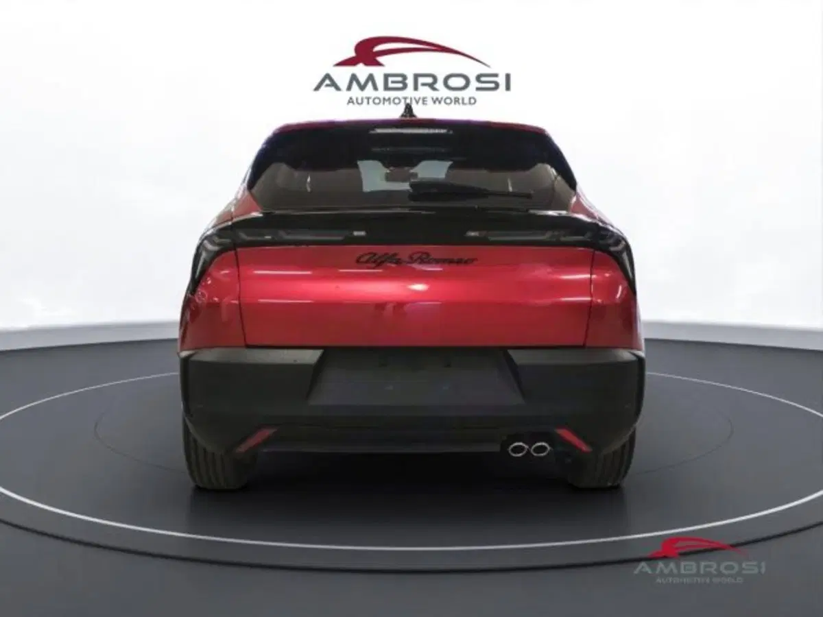 Alfa Romeo Junior nuova a Perugia (8)