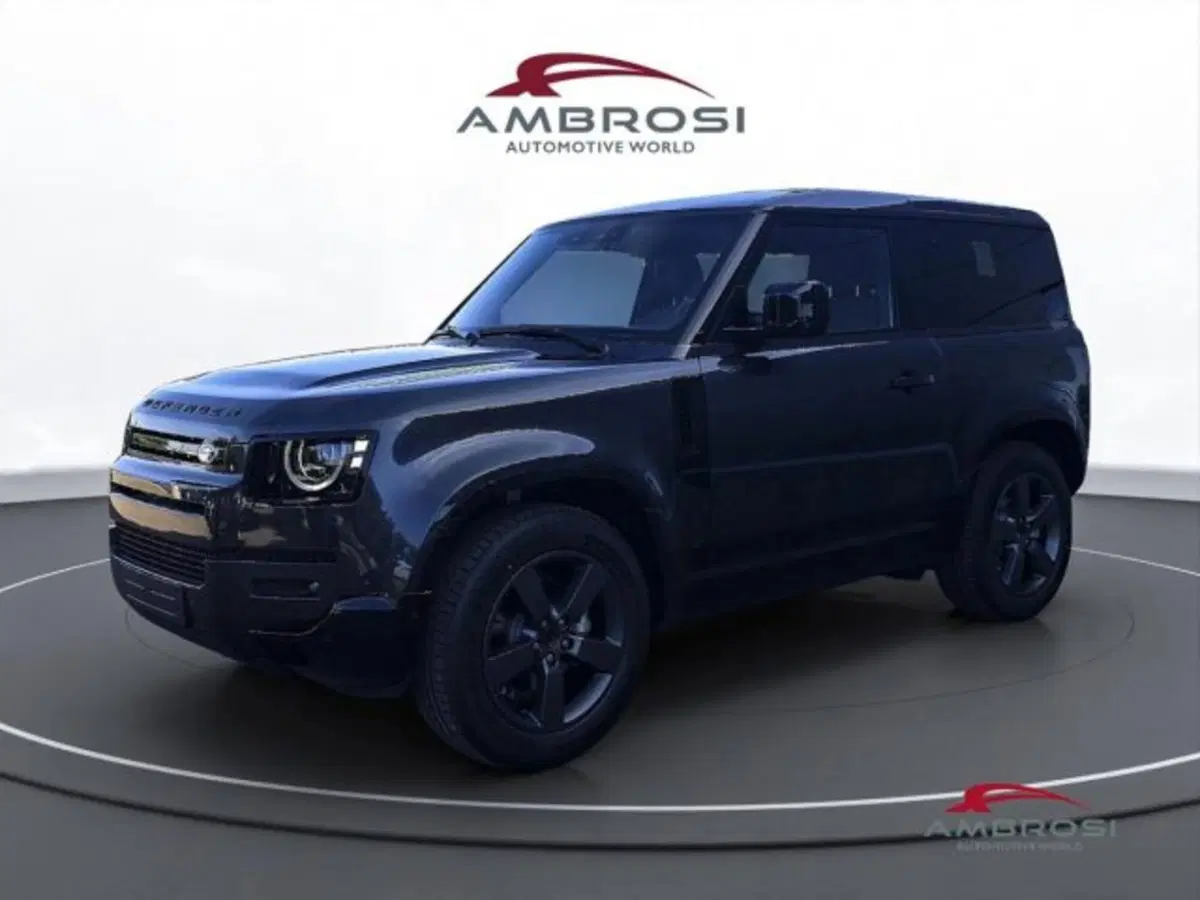 Land Rover Defender nuova a Perugia