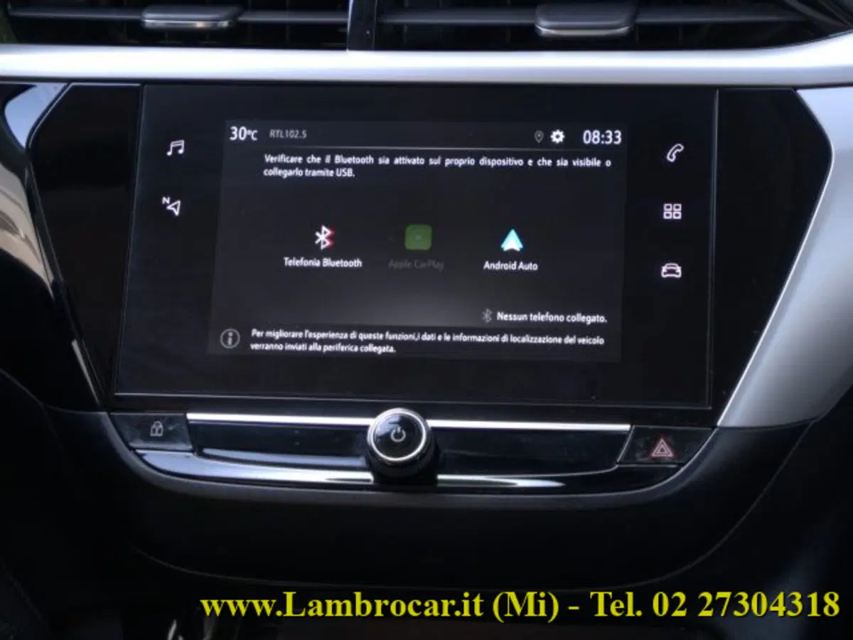 Opel Corsa usata a Milano (8)