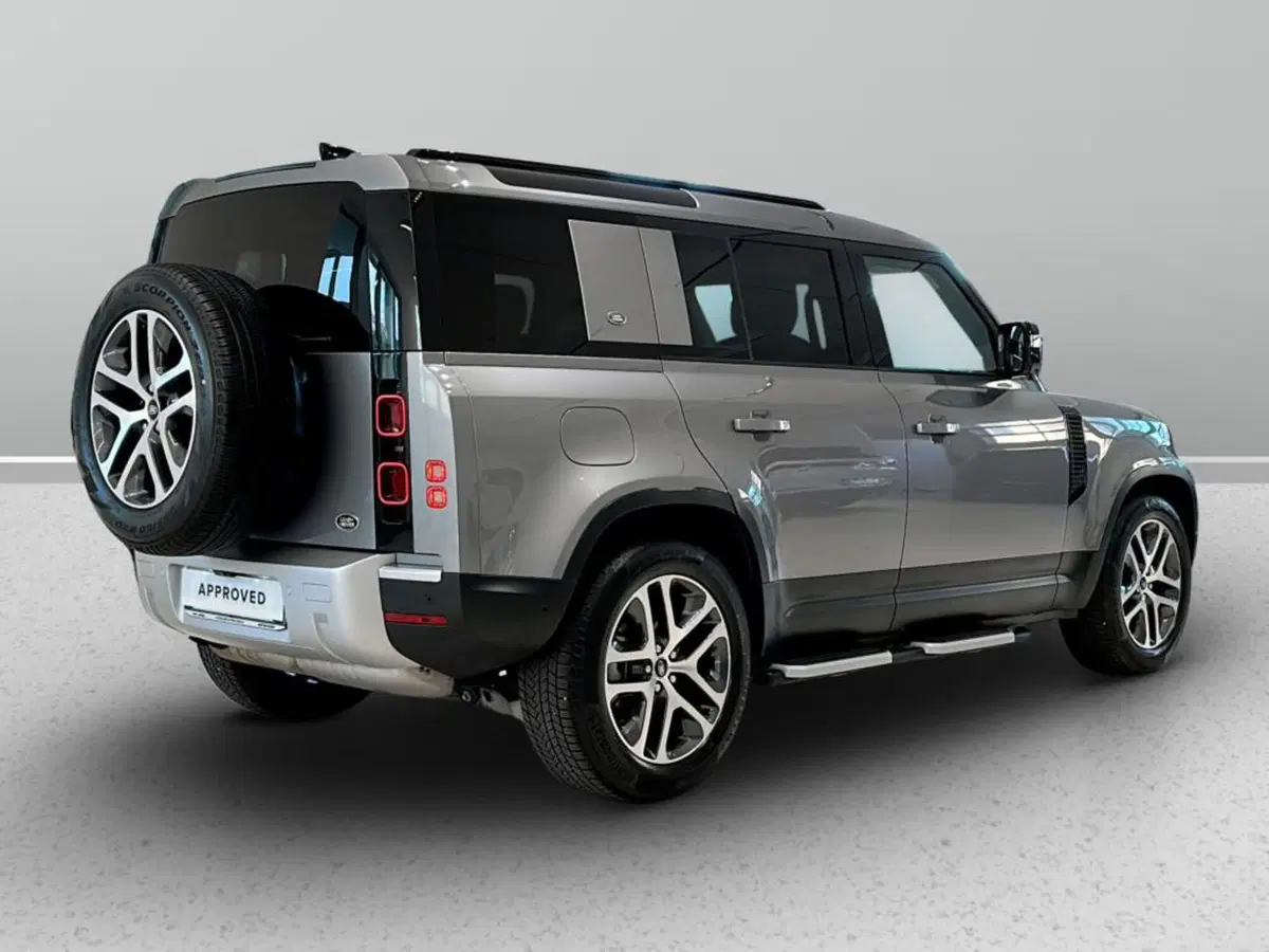 Land Rover Defender usata a Varese (2)