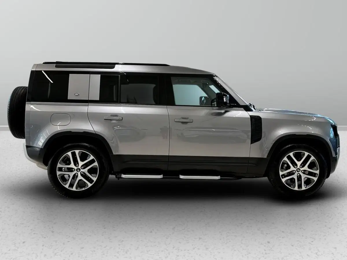 Land Rover Defender usata a Varese (6)