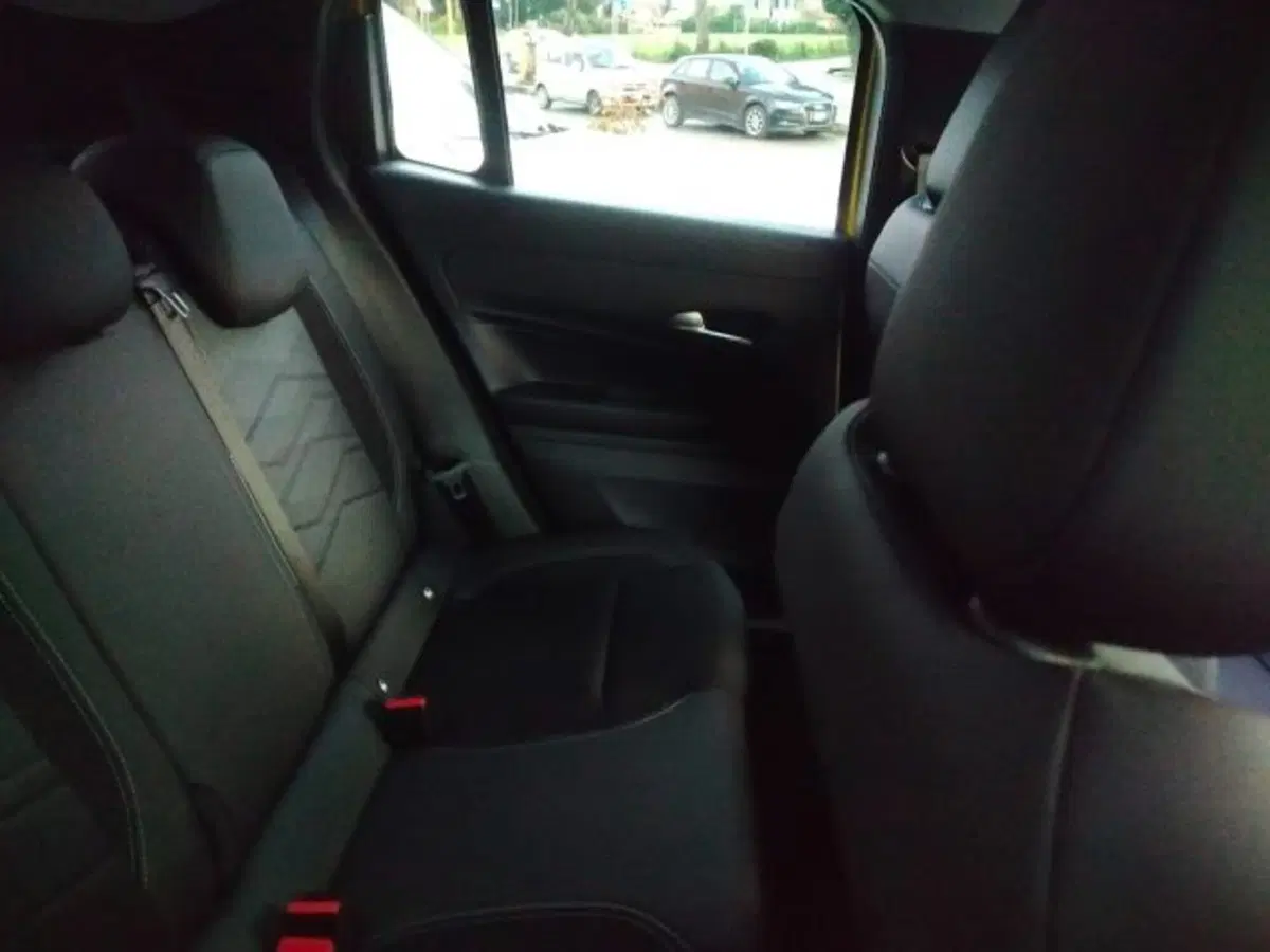 Jeep Avenger usata a Forlì-Cesena (12)
