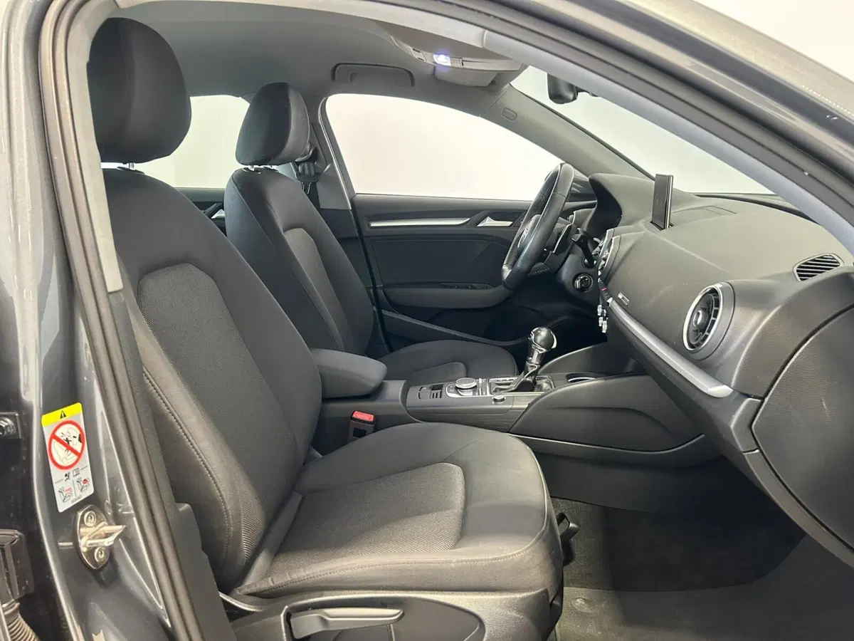 Audi A3 usata a Napoli (3)