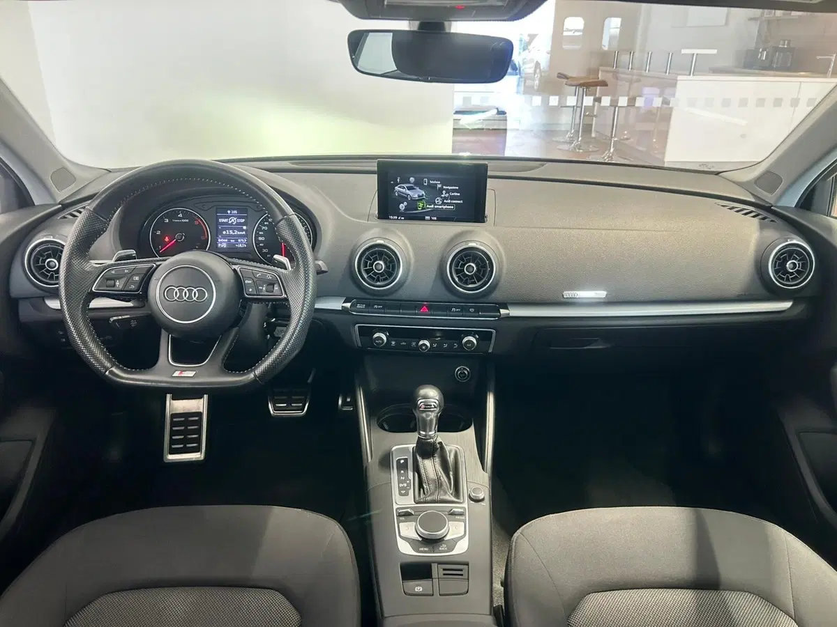 Audi A3 usata a Napoli (4)