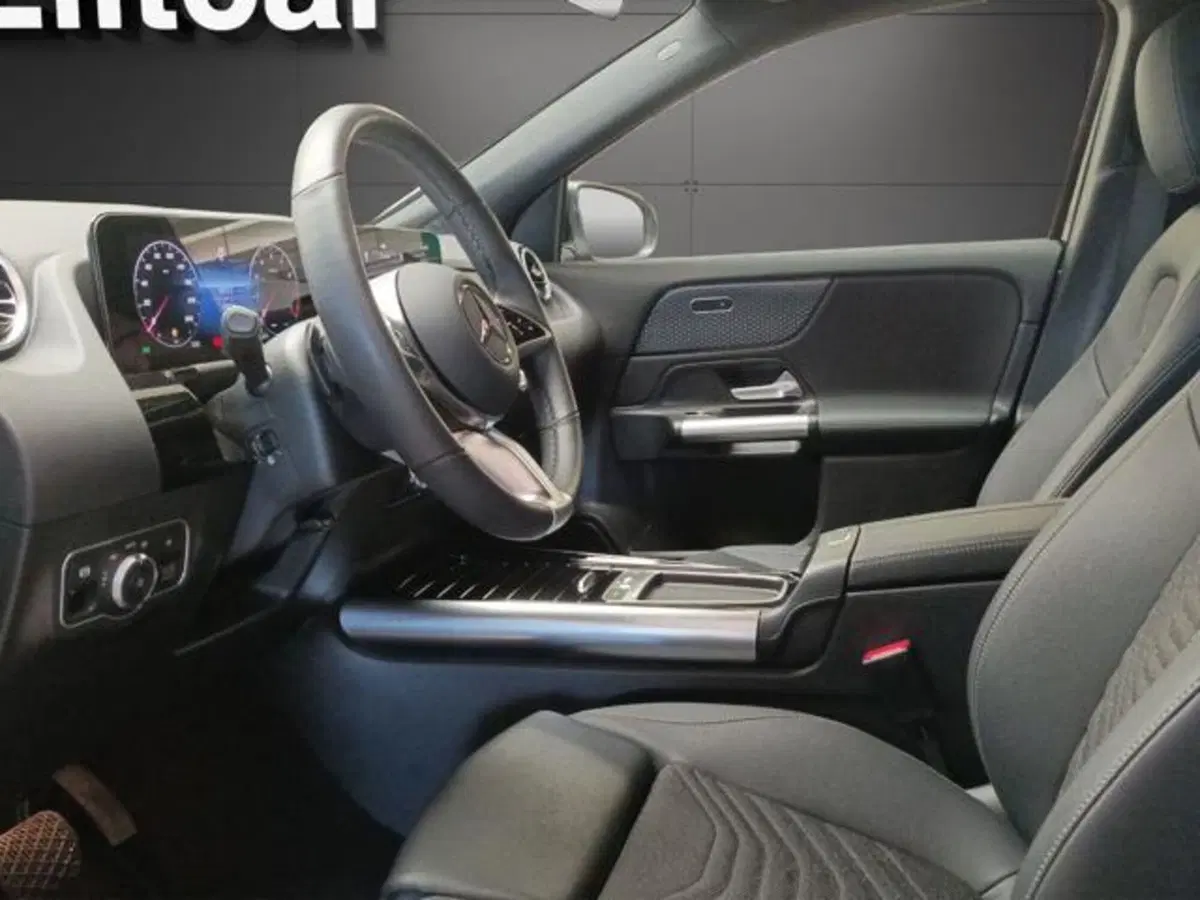 Mercedes-Benz GLA SUV usata a Milano (15)
