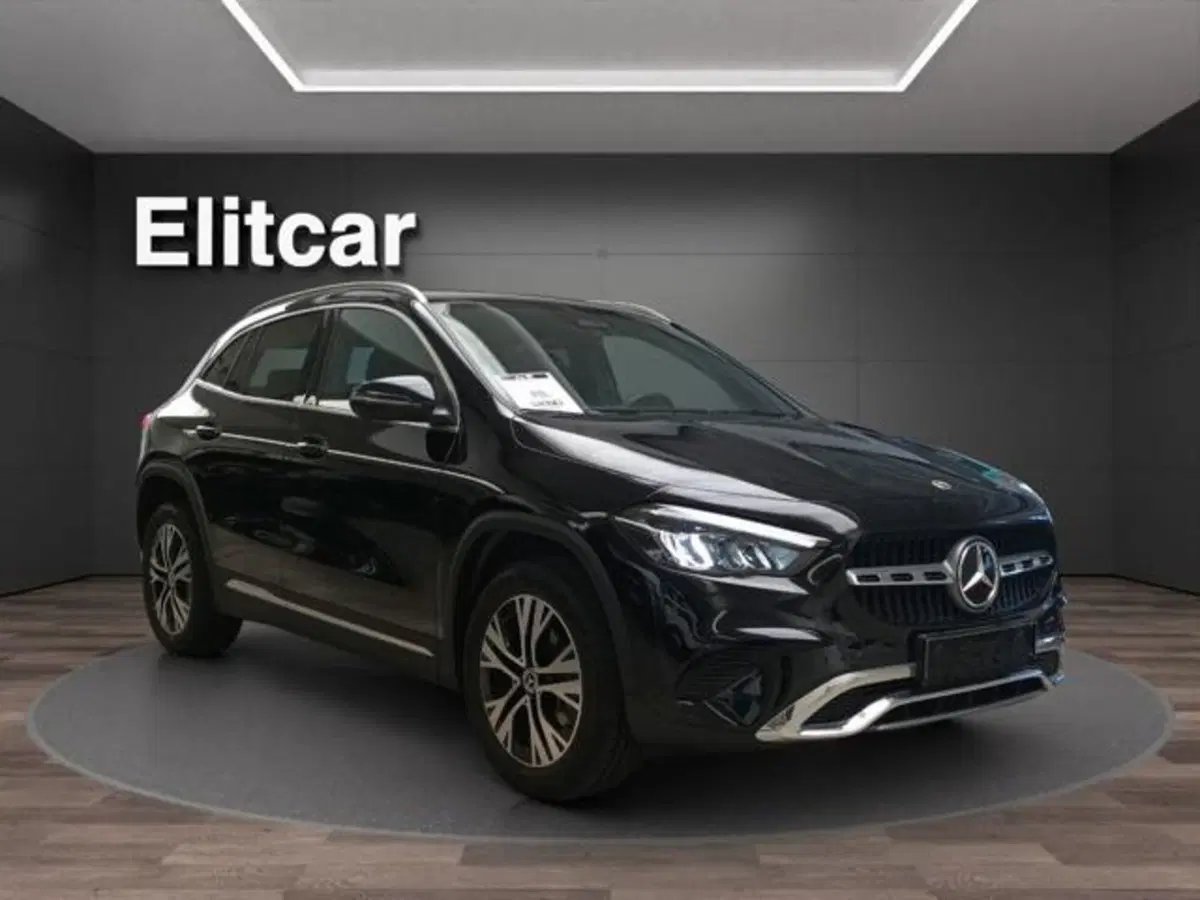 Mercedes-Benz GLA SUV usata a Milano (2)