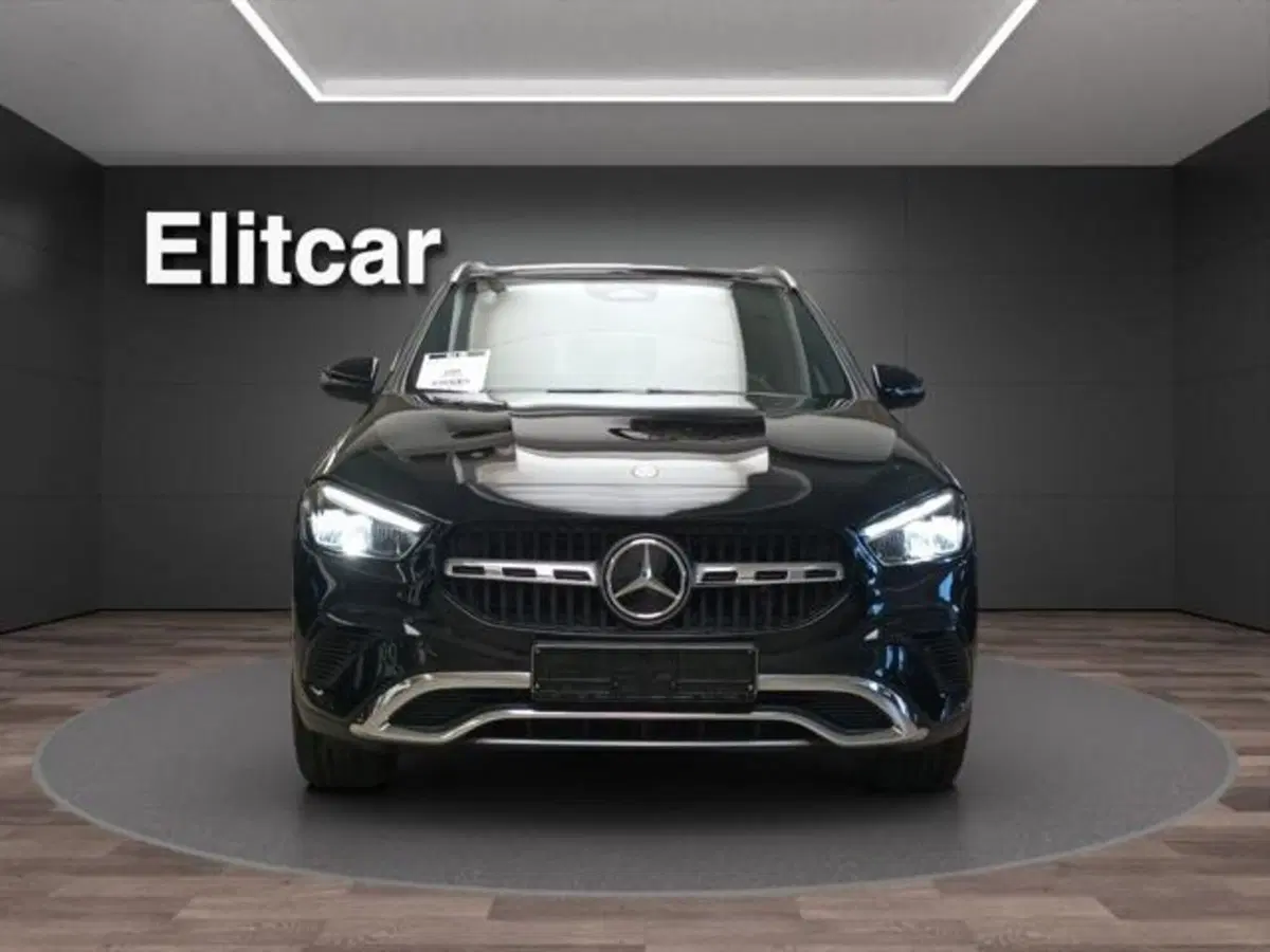 Mercedes-Benz GLA SUV usata a Milano (3)