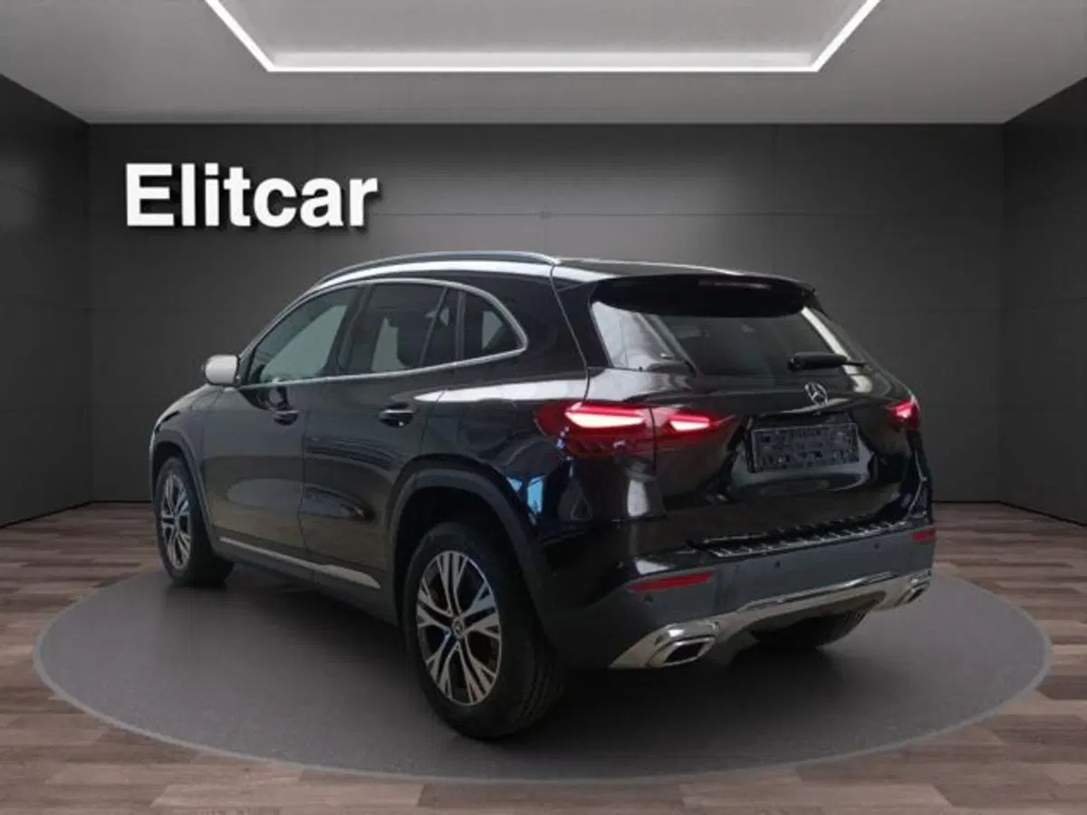 Mercedes-Benz GLA SUV usata a Milano (5)