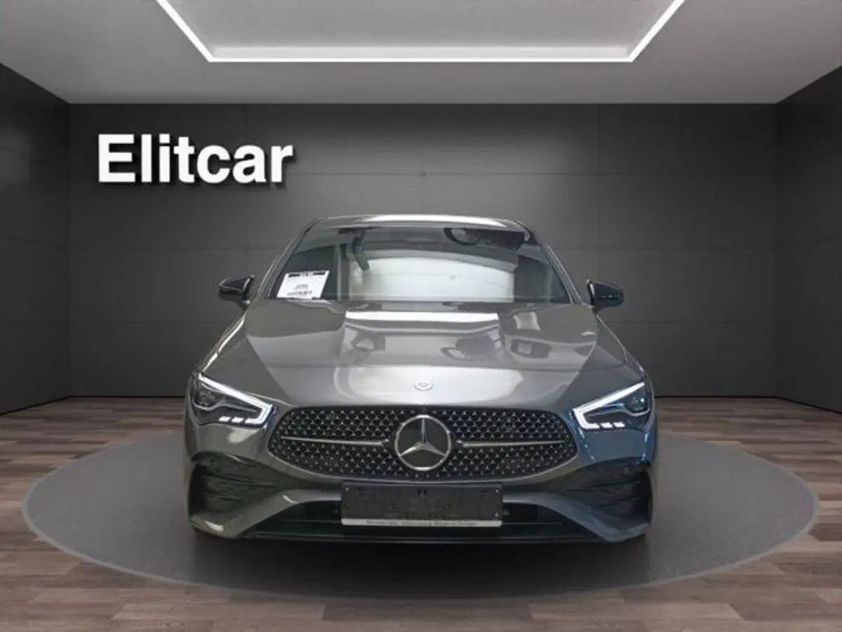 Mercedes-Benz CLA Shooting Brake usata a Milano (2)