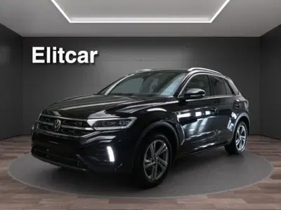 Volkswagen T-Roc 1.5 tsi R-Line dsg del 2025 usata a Dormelletto