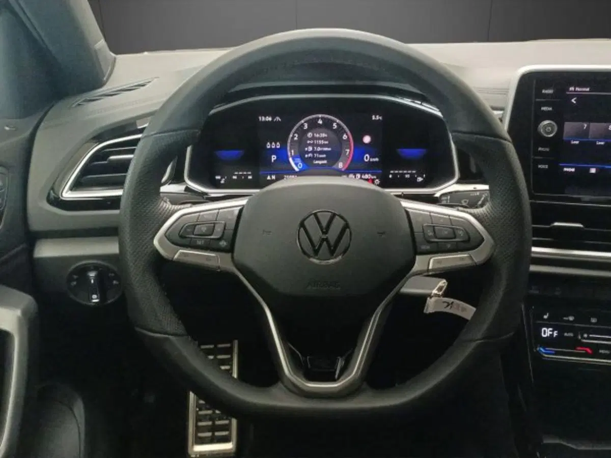 Volkswagen T-Roc usata a Novara (13)