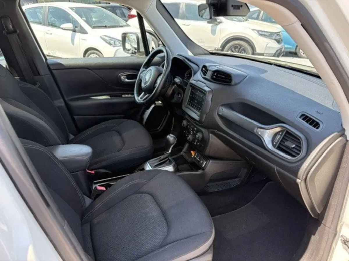 Jeep Renegade usata a Macerata (11)