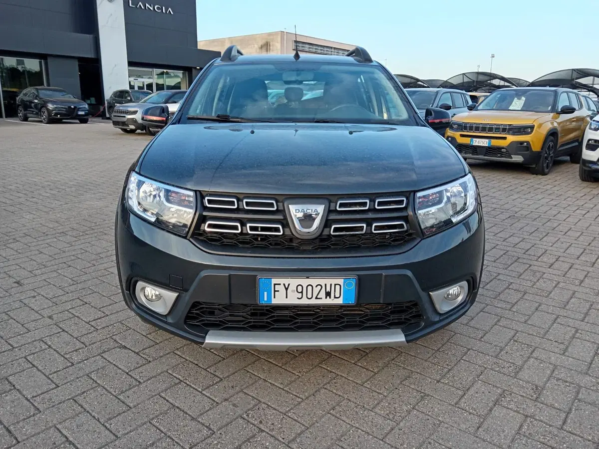 Dacia Sandero usata a Alessandria (2)