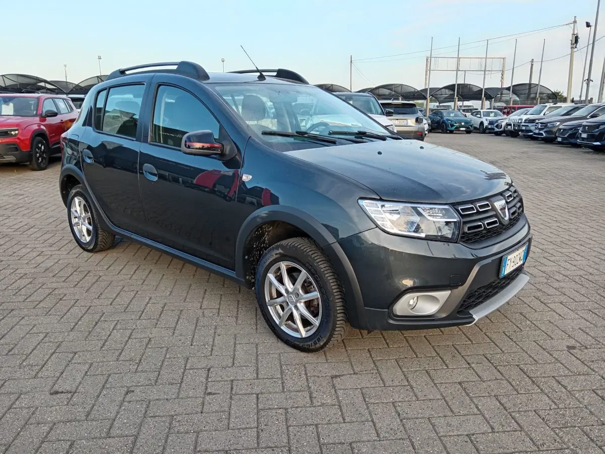 Dacia Sandero usata a Alessandria (3)