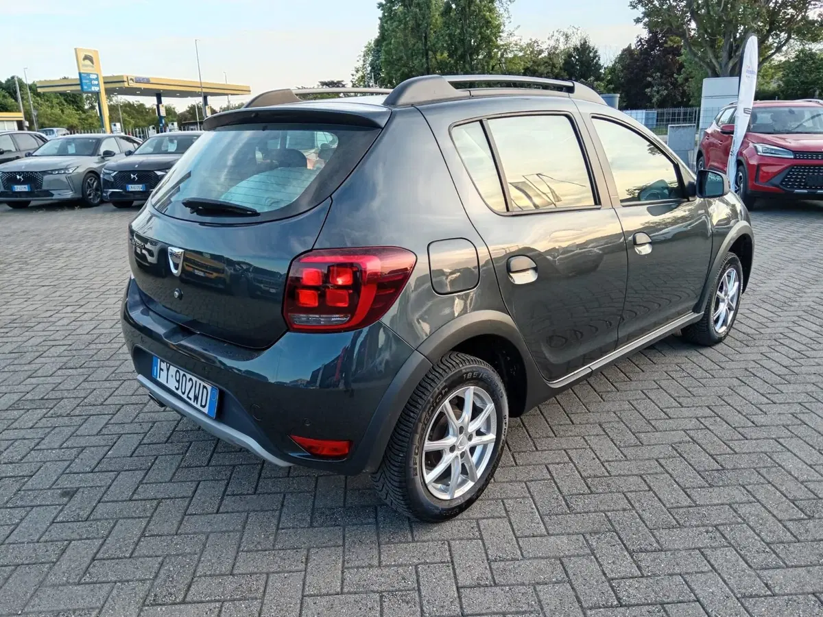 Dacia Sandero usata a Alessandria (5)