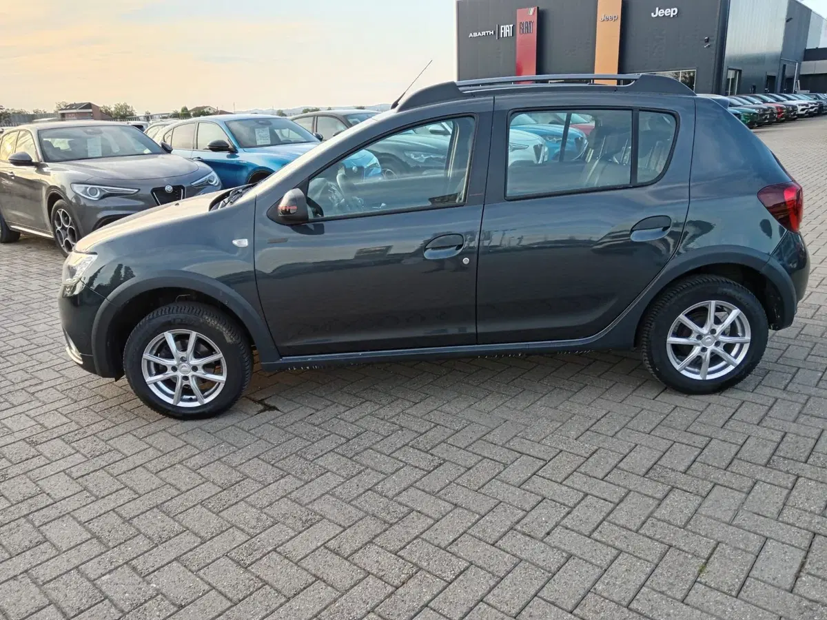 Dacia Sandero usata a Alessandria (8)