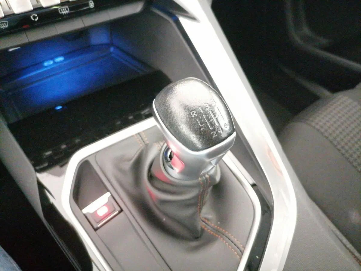 Peugeot 3008 usata a Roma (13)